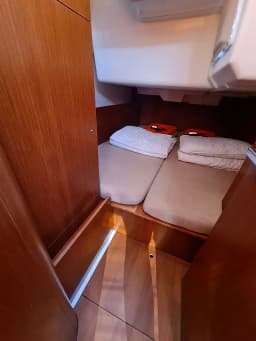 Oceanis 35.1 in Split / ACI Marina Split thumbnail 9