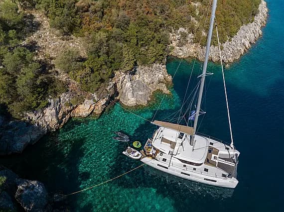 Lagoon 46 in Lefkada / Port of Lefkas - Photo 1