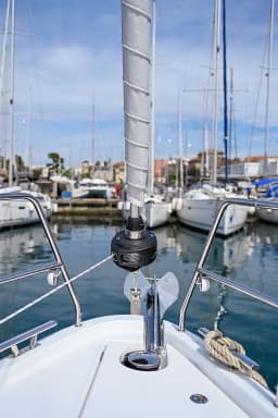 Bavaria C42 in Zadar / Marina Zadar thumbnail 3