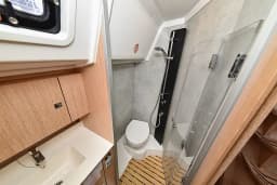Bavaria C42 in Zadar / Marina Zadar thumbnail 34