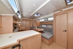 Bavaria C42 in Zadar / Marina Zadar thumbnail 37