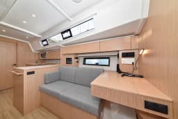 Bavaria C42 in Zadar / Marina Zadar thumbnail 41