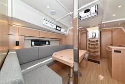 Bavaria C42 in Zadar / Marina Zadar thumbnail 43