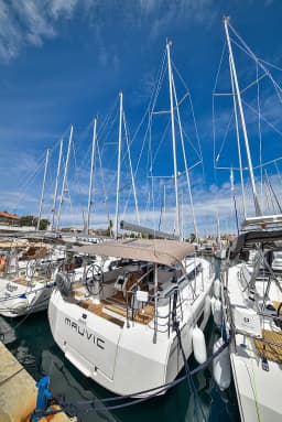 Bavaria C42 in Zadar / Marina Zadar thumbnail 7