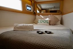 Lagoon 450 Fly in Ibiza / Sant Antoni de Portmany Port thumbnail 10