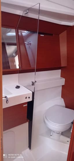 Sun Odyssey 410 in Mallorca / Palma de Mallorca / La Lonja Marina Charter thumbnail 13