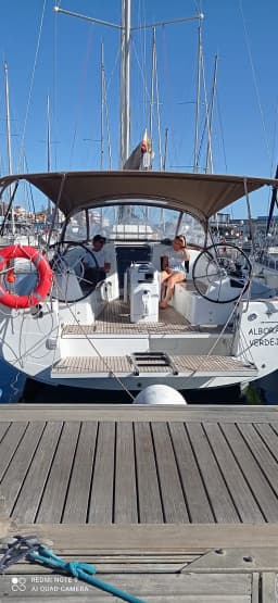 Sun Odyssey 410 in Mallorca / Palma de Mallorca / La Lonja Marina Charter thumbnail 23