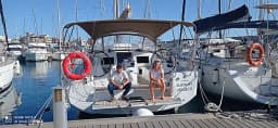 Sun Odyssey 410 in Mallorca / Palma de Mallorca / La Lonja Marina Charter thumbnail 24