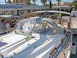 Bavaria 42 Cruiser in Lavrion Main Port thumbnail 11