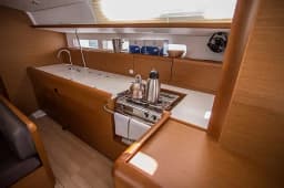 Sun Odyssey 519 in Seget Donji / Marina Baotić thumbnail 11