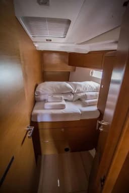 Sun Odyssey 519 in Seget Donji / Marina Baotić thumbnail 12