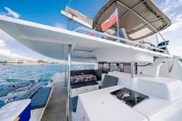 Helia 44 in Zanzibar / Azam Marina thumbnail 10
