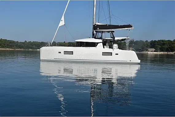 Lagoon 42 in Piombino / Salivoli - Photo 1