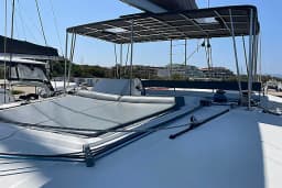 Lagoon 450 Fly in Rome / Marina di Nettuno thumbnail 2