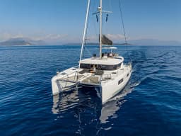Lagoon 46 in Lefkada / Port of Lefkas thumbnail 11