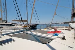 Lagoon 400 S2 in Lavrion Main Port thumbnail 9