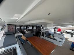 Aura 51 in Seget Donji / Marina Baotić thumbnail 14