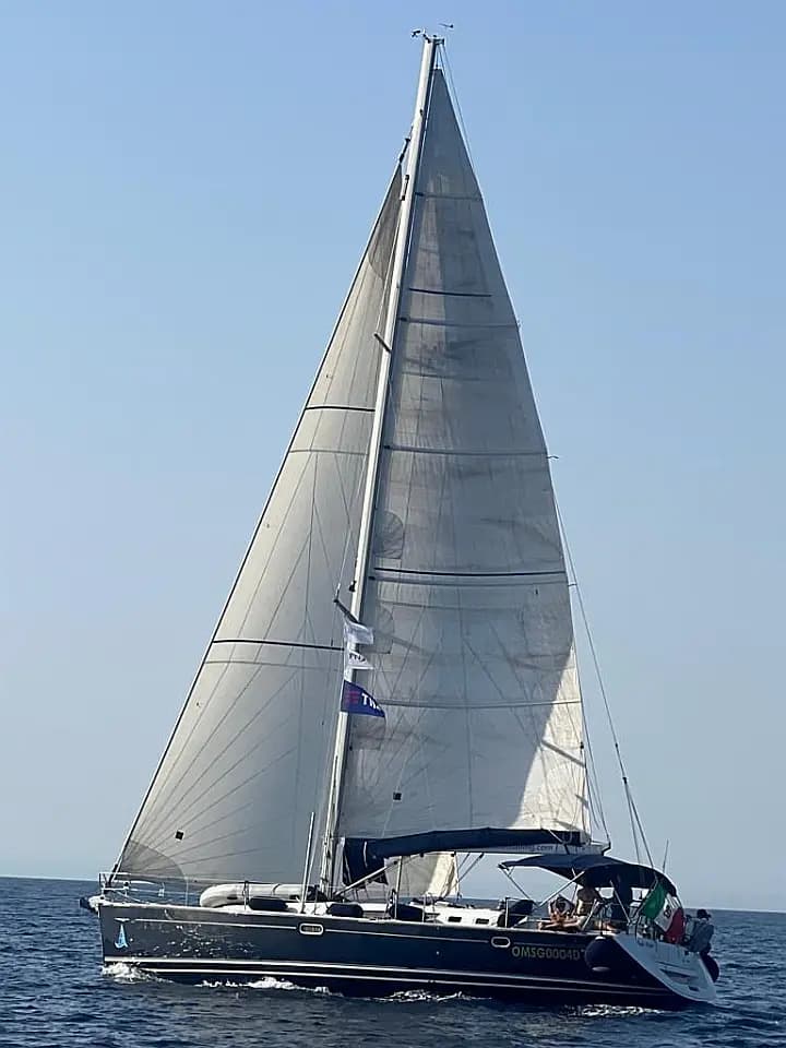 Sun Odyssey 49 in Leuca / Santa Maria di Leuca - Photo 4