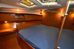 Sun Odyssey 49 in Leuca / Santa Maria di Leuca thumbnail 8