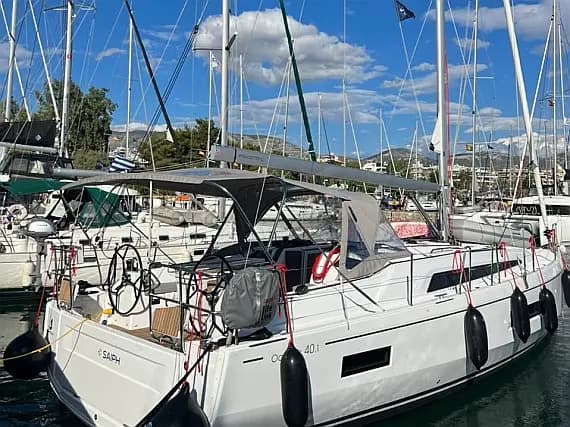 Oceanis 40.1 in Athens / Alimos Marina - Photo 1