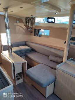Oceanis 41.1 in Salerno thumbnail 11