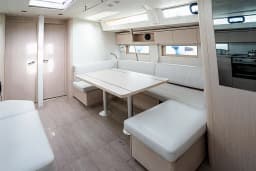 Oceanis 51.1 in Castiglioncello / Marina Cala de' Medici thumbnail 27