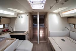 Oceanis 51.1 in Castiglioncello / Marina Cala de' Medici thumbnail 8