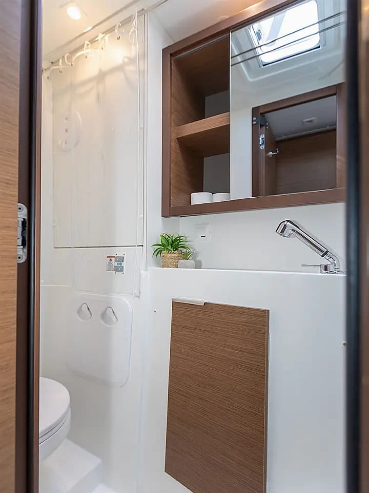 Lagoon 40 in Primošten / Marina Kremik - Photo 5