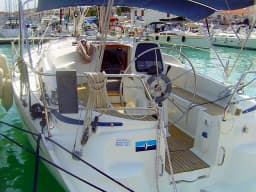 Bavaria 33 Cruiser in Trogir / ACI Marina Trogir thumbnail 6