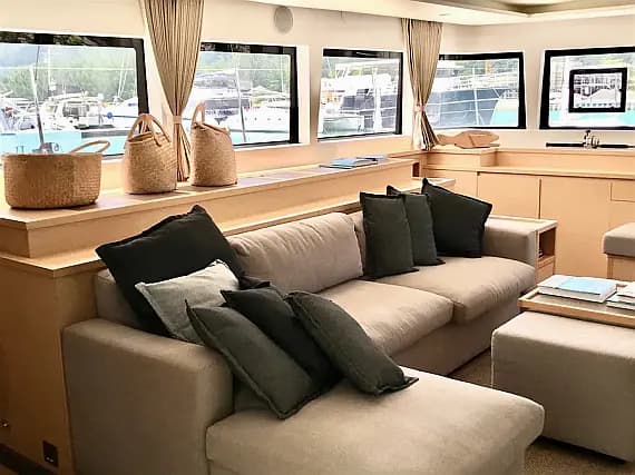 Lagoon 620 in Eden Island / Mahe, Victoria / Eden Island Marina - Photo 3