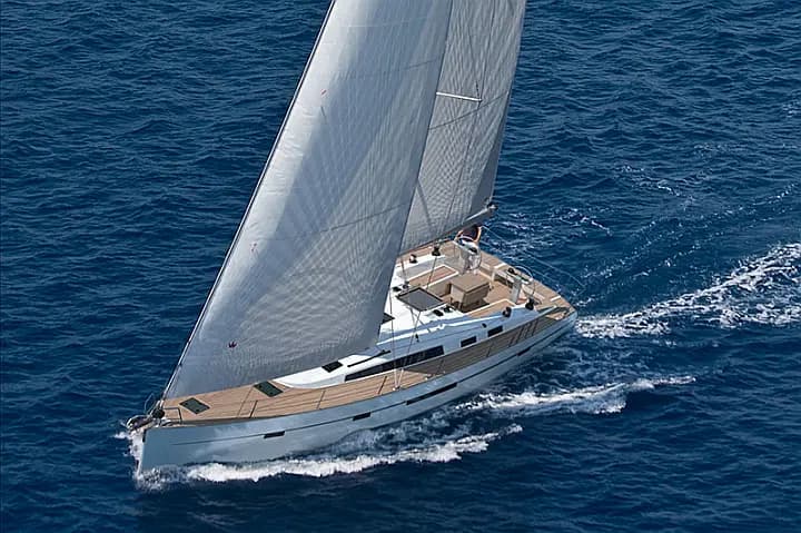 Bavaria Cruiser 56 in Primošten / Marina Kremik - Photo 2