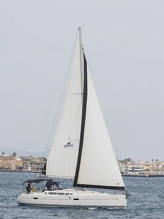 Sun Odyssey 42 i in Kos / Marina Kos - Photo 1