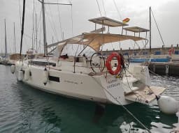 Sun Odyssey 440 in Tenerife / Las Galletas / Marina del Sur thumbnail 15