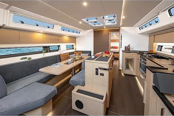 Hanse 510 in Ibiza / Marina Ibiza - Photo 3