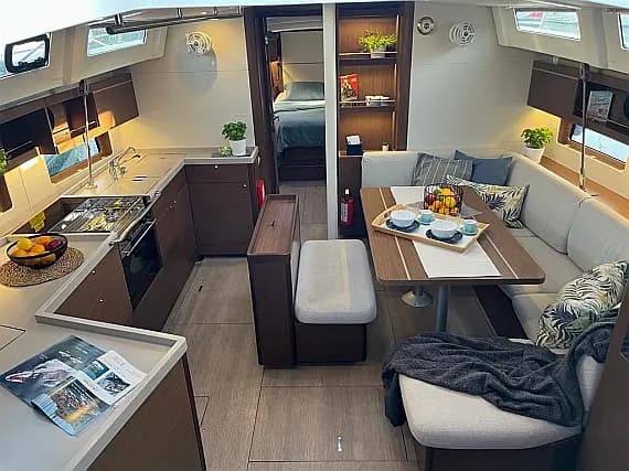 Oceanis 46.1 in Split / ACI Marina Split - Photo 3