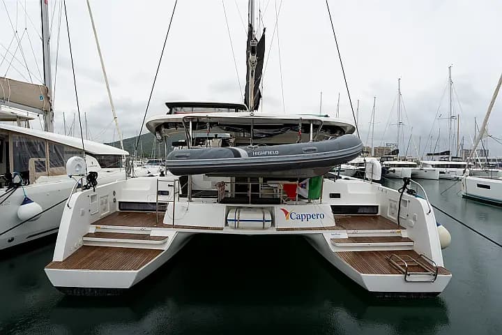 Lagoon 42 in Salerno / Marina d'Arechi - Photo 5