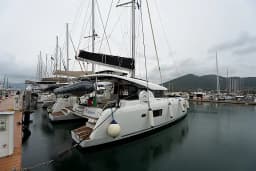 Lagoon 42 in Salerno / Marina d'Arechi thumbnail 5