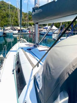 Oceanis 34 in Marmaris / Netsel Marmaris Marina thumbnail 12