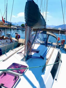 Oceanis 34 in Marmaris / Netsel Marmaris Marina thumbnail 7
