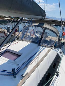 Oceanis 34 in Marmaris / Netsel Marmaris Marina thumbnail 8