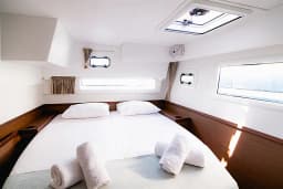 Lagoon 42 in Mykonos / Tourlos Marina thumbnail 17