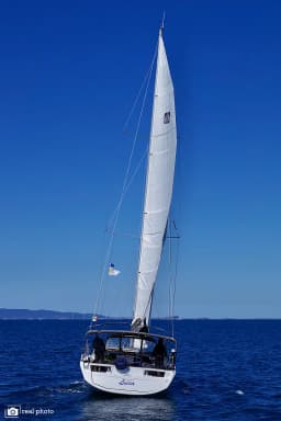 Dufour 470 in Puntone / Marina di Scarlino thumbnail 4