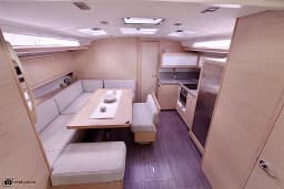 Dufour 470 in Puntone / Marina di Scarlino thumbnail 8