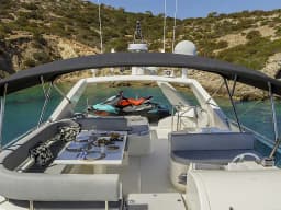 Ferretti 72 in Athens / Alimos Marina thumbnail 13