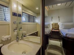 Ferretti 72 in Athens / Alimos Marina thumbnail 18