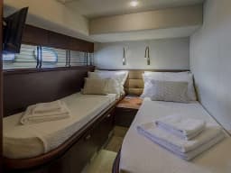 Ferretti 72 in Athens / Alimos Marina thumbnail 5