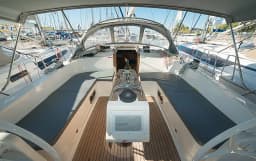 Bavaria Cruiser 46 in Lavrion / Olympic Marina thumbnail 10