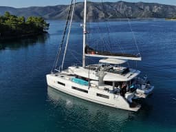 Lagoon 51 in Trogir / SCT Marina Trogir thumbnail 18