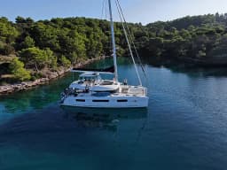 Lagoon 51 in Trogir / SCT Marina Trogir thumbnail 22