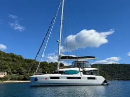 Lagoon 51 in Trogir / SCT Marina Trogir thumbnail 24